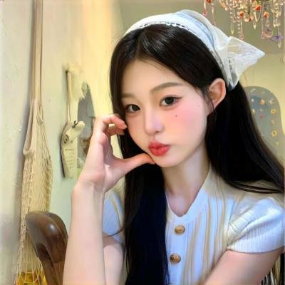 春花娇美可人儿